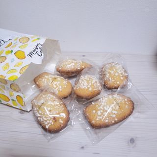 [메종콜리브리] 프랑스 마들렌 메종콜리브리 레몬 마들렌 2팩 — 5점을 준 리뷰어가 2022년 4월 올린 사용 사진