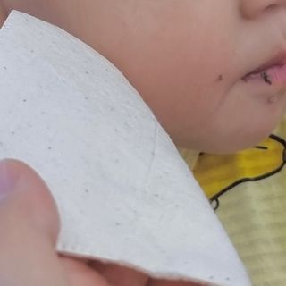 디어엘로디 유기농 무표백 건티슈 60매 — 5점을 준 리뷰어가 2022년 8월 올린 사용 사진
