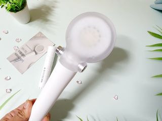 바디빔 더블클린 비타 샤워기 — 5점을 준 리뷰어가 2021년 8월 올린 사용 사진