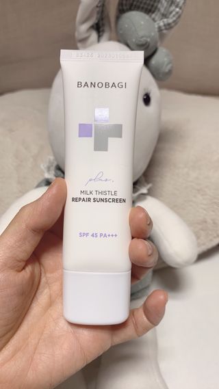 바노바기 코스메틱 바노바기 밀크씨슬 리페어 시카 선스크린 플러스 50ml — 5점을 준 리뷰어가 2023년 2월 올린 사용 사진