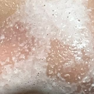 소담스퀘어 상암 [아멍코스메틱] 러뷰 리얼스킨 파룰 효소 파우더 워시 — 5점을 준 리뷰어가 2022년 11월 올린 사용 사진