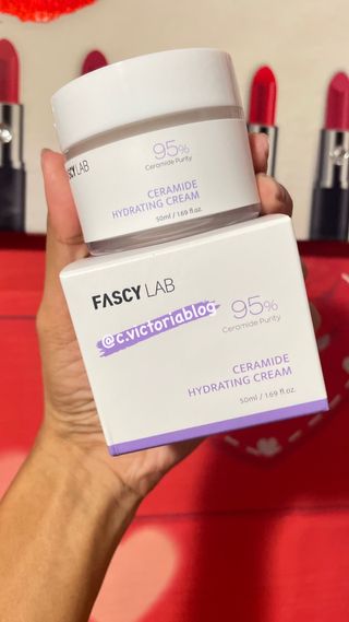 파시랩 USA_[FASCY LAB] 세라마이드 하이드레이팅 크림 — 5점을 준 리뷰어가 2021년 9월 올린 사용 사진