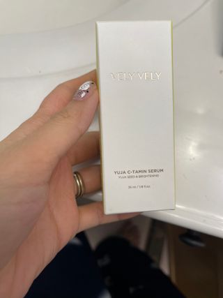 VELY VELY Yuja C-Tamin Serum — 4.5점을 준 리뷰어가 2021년 4월 올린 사용 사진