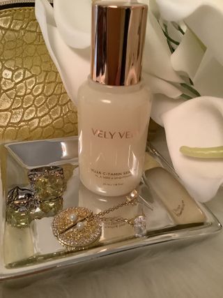VELY VELY Yuja C-Tamin Serum — 5점을 준 리뷰어가 2021년 4월 올린 사용 사진