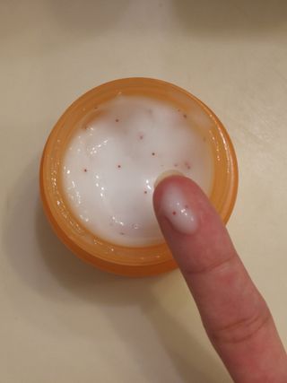 [THE SKIN HOUSE] Vita Snail Cream — 5점을 준 리뷰어가 2022년 4월 올린 사용 사진
