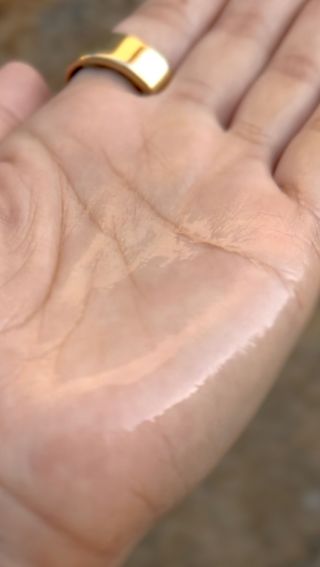 바노바기 코스메틱 바노바기 하트 립 백 에센스 — 5점을 준 리뷰어가 2023년 6월 올린 사용 사진