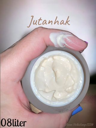Jutanhak 안티에이징 멜라 크림 50ml / 1.69oz 잡티 &amp; 다크 스팟 케어 하이드레이팅 크림 — 4점을 준 리뷰어가 2023년 7월 올린 사용 사진