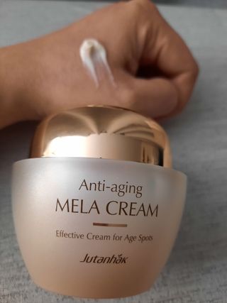 Jutanhak 안티에이징 멜라 크림 50ml / 1.69oz 잡티 &amp; 다크 스팟 케어 하이드레이팅 크림 — 5점을 준 리뷰어가 2023년 7월 올린 사용 사진