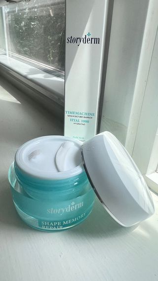 [스토리덤] 타임머신 하이알 1000 30ml + 쉐이프 메모리 리페어 크림 50ml — 4.5점을 준 리뷰어가 2023년 8월 올린 사용 사진