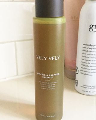 VELY VELY Artemisia Balance Essence — 4.5점을 준 리뷰어가 2021년 4월 올린 사용 사진