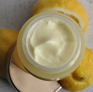 VELY VELY Yuja C-tamin Cream — 5점을 준 리뷰어가 2021년 5월 올린 사용 사진
