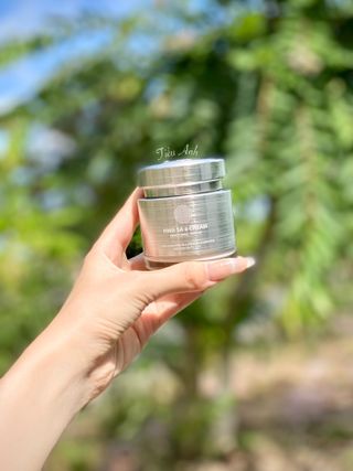 CRE8SKIN(크리에이트스킨) 화사한크림 — 5점을 준 리뷰어가 2022년 4월 올린 사용 사진