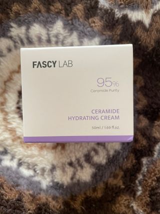 파시랩 USA_[FASCY LAB] 세라마이드 하이드레이팅 크림 — 5점을 준 리뷰어가 2022년 1월 올린 사용 사진