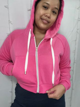 DOUBLJU Womens 캐주얼 긴팔 자르기 탑 지퍼 업 후드 티 스웨터 플러스 사이즈 — 4.5점을 준 리뷰어가 2022년 12월 올린 사용 사진