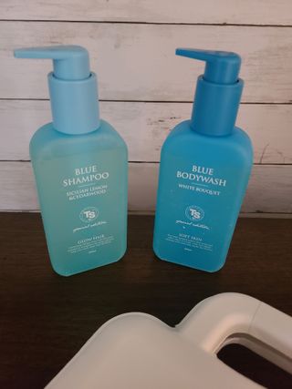 TS 블루에디션(샴푸200ml+바디워시200ml SET) — 2점을 준 리뷰어가 2023년 7월 올린 사용 사진