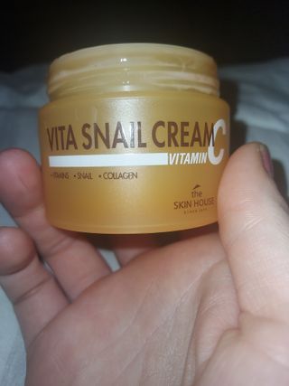 [THE SKIN HOUSE] Vita Snail Cream — 5점을 준 리뷰어가 2022년 4월 올린 사용 사진