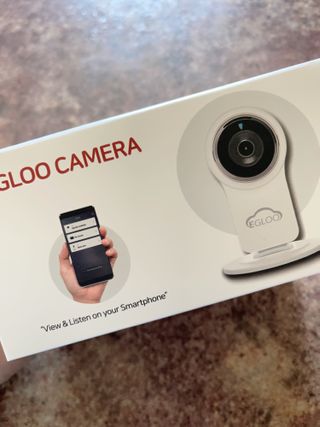 온습도 모니터와 스마트 리모컨이 탑재된 EGLOO cam S4 1080P Wi-Fi 스마트 카메라 — 5점을 준 리뷰어가 2021년 6월 올린 사용 사진