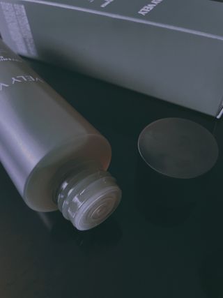 VELY VELY Artemisia Balance Essence — 5점을 준 리뷰어가 2021년 4월 올린 사용 사진