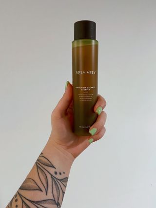 VELY VELY Artemisia Balance Essence — 4.5점을 준 리뷰어가 2021년 4월 올린 사용 사진