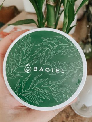 바시엘 BACIEL [바시엘] 딥씨 마린 콤플렉스 73 아이패치 — 5점을 준 리뷰어가 2021년 11월 올린 사용 사진