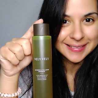 VELY VELY Artemisia Balance Essence — 5점을 준 리뷰어가 2021년 4월 올린 사용 사진