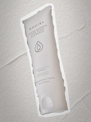 바시엘 BACIEL 바시엘 이드라 배리어 시카 폼 클렌저 120ml — 5점을 준 리뷰어가 2021년 10월 올린 사용 사진