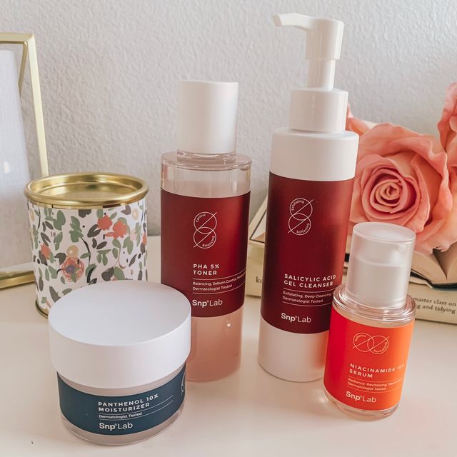 SNP LAB 살리실산 클렌저 + PHA 5 토너 + 나이아신아마이드 10 세럼 + 판테놀 10 모이스처라이저 리뷰 사진