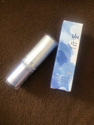 산심 명연수 멀티 스틱 밤 0.38oz 수분 스틱 집중 주름 케어 — 5점을 준 리뷰어가 2022년 12월 올린 사용 사진
