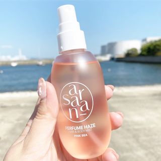 PERFUME HAZE HAIR &amp; BODY MIST 퍼퓸 헤이즈 헤어 &amp; 바디 미스트 — 5점을 준 리뷰어가 2023년 4월 올린 사용 사진