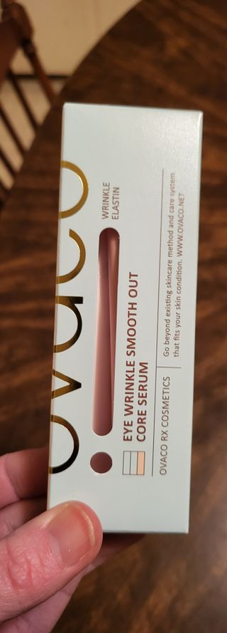 오바코 ovaco eye wrinkle smooth out serum — 4점을 준 리뷰어가 2022년 2월 올린 사용 사진