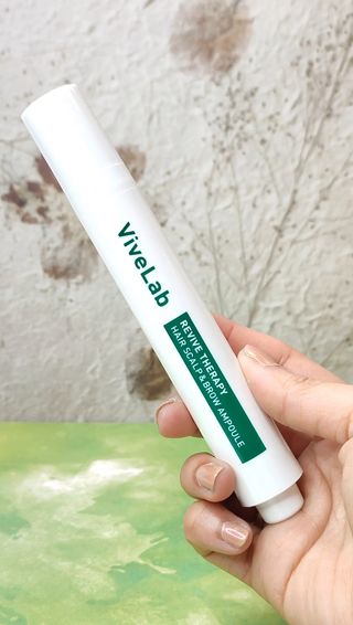 바이브랩 (구매평)Revive Therapy Hair Scalp & Brow Ampoule — 5점을 준 리뷰어가 2025년 4월 올린 사용 사진