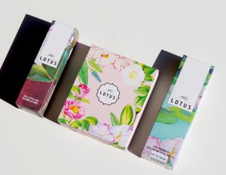 더 퓨어 로터스 제주 식물 선크림 / 제주 연잎 &amp; 동백 미스트 / 순수한 연꽃 어메니티 세트 — 5점을 준 리뷰어가 2022년 10월 올린 사용 사진