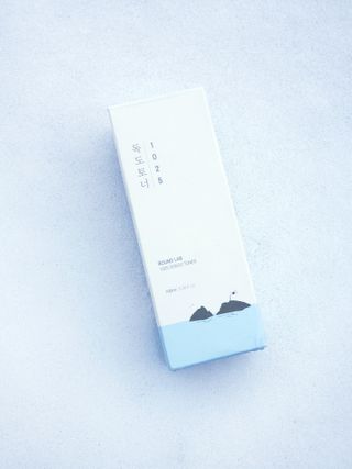 라운드 랩 1025 독도 토너 100ml — 5점을 준 리뷰어가 2021년 2월 올린 사용 사진