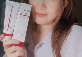 라비엘 아세로라 &amp; 스네일 뮤신 다크 스팟 케어 크림 1.7 fl oz (50ml), 스네일 뮤신 &amp; 히알루론산 — 4.5점을 준 리뷰어가 2023년 4월 올린 사용 사진