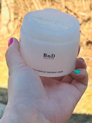 비엔디 2나우[ENG]BnD Body Whitening Underarm Cream — 5점을 준 리뷰어가 2024년 12월 올린 사용 사진