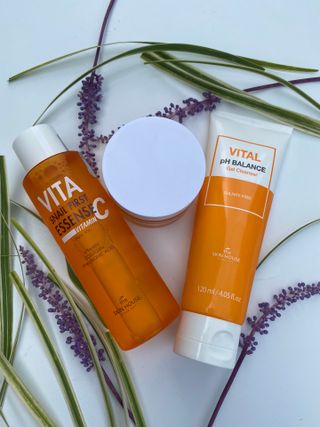 Vita Snail Trio Set [First Essence, Cream, Gel Cleanser] — 4점을 준 리뷰어가 2021년 8월 올린 사용 사진
