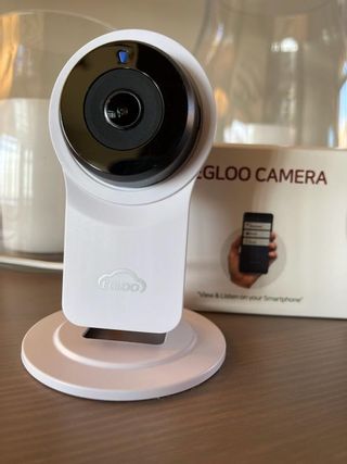 온습도 모니터와 스마트 리모컨이 탑재된 EGLOO cam S4 1080P Wi-Fi 스마트 카메라 — 5점을 준 리뷰어가 2021년 5월 올린 사용 사진