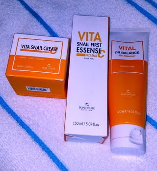 Vita Snail Trio Set [First Essence, Cream, Gel Cleanser] — 5점을 준 리뷰어가 2021년 10월 올린 사용 사진