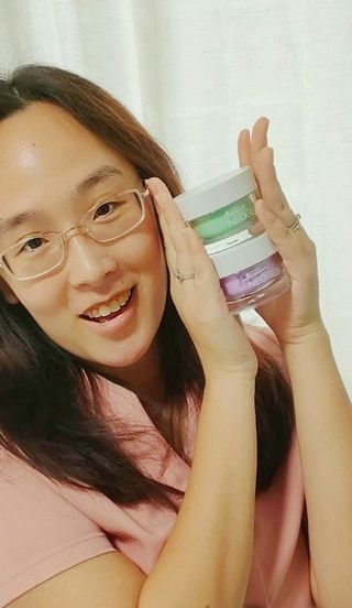 네오젠 비타 듀오 데이 나이트 크림 세트(100g) + 데이 크림(50g) + 나이트 크림(50g) — 5점을 준 리뷰어가 2022년 8월 올린 사용 사진