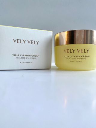 VELY VELY Yuja C-tamin Cream — 5점을 준 리뷰어가 2021년 5월 올린 사용 사진