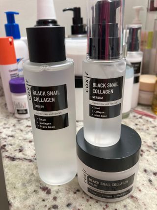 Black Snail Collagen Trio Set [Toner, Serum and Cream] — 3.5점을 준 리뷰어가 2021년 9월 올린 사용 사진