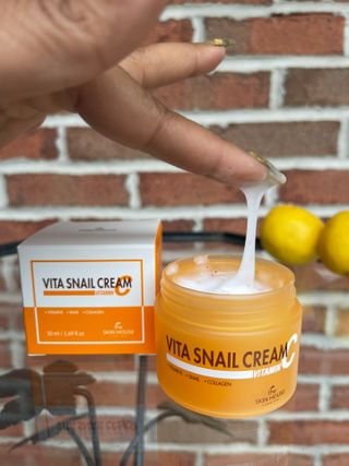 [THE SKIN HOUSE] Vita Snail Cream — 4.5점을 준 리뷰어가 2022년 4월 올린 사용 사진