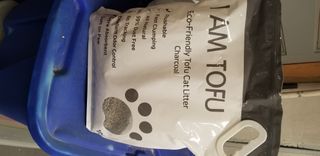 카미스쥬 KAMY 's ZOO I AM TOFU 프리미엄 천연 두부 고양이 쓰레기 숯 10LB — 5점을 준 리뷰어가 2021년 3월 올린 사용 사진