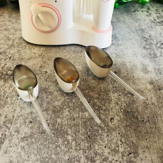 Aquapick AQ-350 물 Flosser 전기 치과 수조 치아 용 전문 구강 세정기 — 4점을 준 리뷰어가 2022년 4월 올린 사용 사진