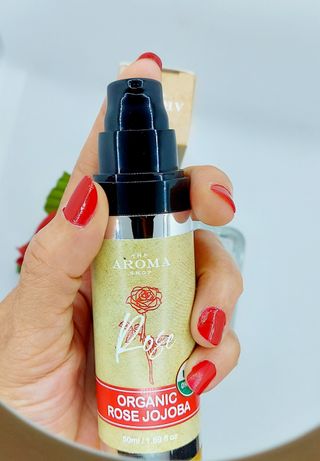 더아로마샵 오가닉 로즈 호호바 오일 50ml — 5점을 준 리뷰어가 2023년 2월 올린 사용 사진
