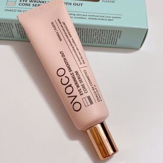 오바코 ovaco eye wrinkle smooth out serum — 4점을 준 리뷰어가 2022년 1월 올린 사용 사진