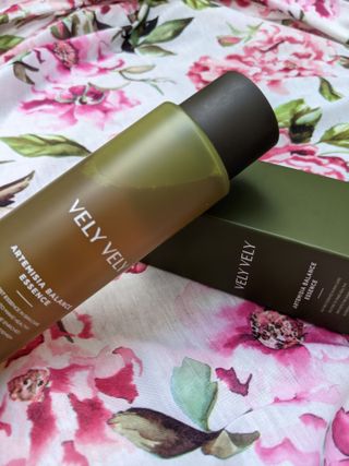VELY VELY Artemisia Balance Essence — 5점을 준 리뷰어가 2021년 4월 올린 사용 사진