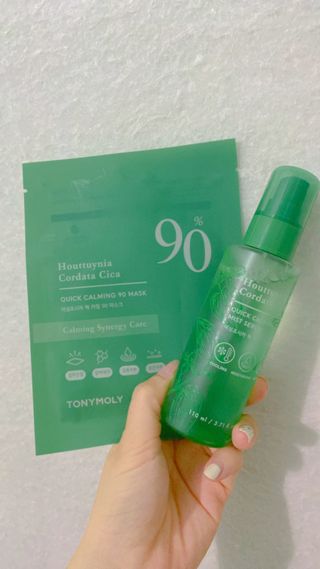 토니모리 어성초시카 퀵 카밍 미스트 세럼 & 어성초시카 퀵 카밍 90 마스크 — 5점을 준 리뷰어가 2022년 8월 올린 사용 사진