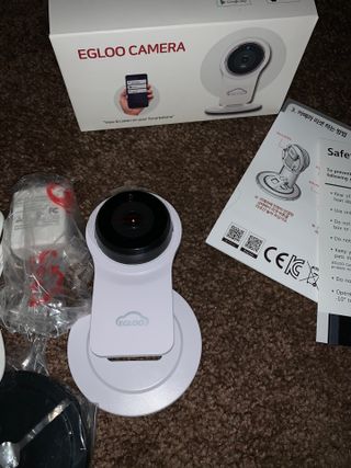 온습도 모니터와 스마트 리모컨이 탑재된 EGLOO cam S4 1080P Wi-Fi 스마트 카메라 — 4점을 준 리뷰어가 2021년 6월 올린 사용 사진