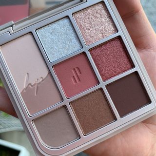 하트퍼센트 Heart Percent Dote on Mood Eye Palette CHERRY-LIKE FACETS — 4점을 준 리뷰어가 2021년 10월 올린 사용 사진